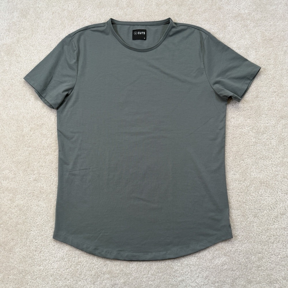 Cuts Shirt Mens M Green Curve-Hem Short Sleeve Crewneck Athletic *No Care Tag